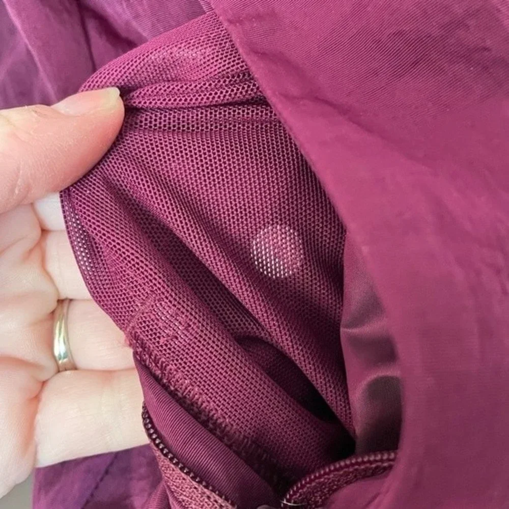 Lululemon Non-Stop Quilted Reversible Weatherproof Bomber Jacket Marvel Size 2 - Picture 7 of 11
